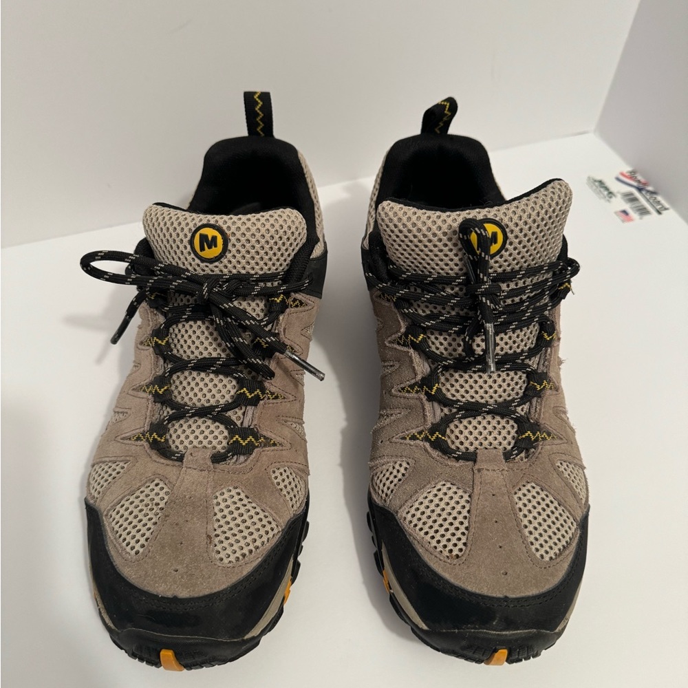 Merrell Men’s Hiking Shoes Size 8 J48521 Walnut